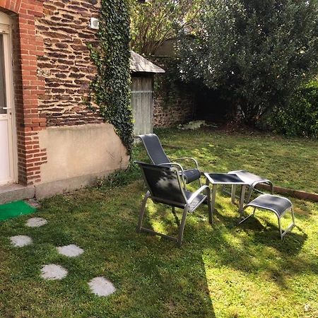 Le Rosegarden Studio Au Pied De La Gare De Рен Екстериор снимка