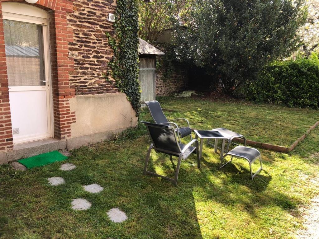 Le Rosegarden Studio Au Pied De La Gare De Рен Екстериор снимка
